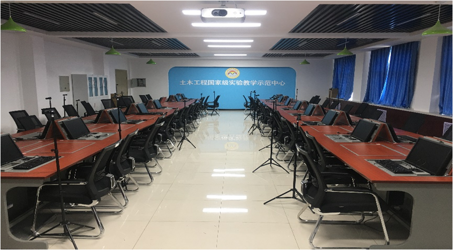 土木工程实验教学示范实验总面积9000多平方米,仪器设备2535余台(套)